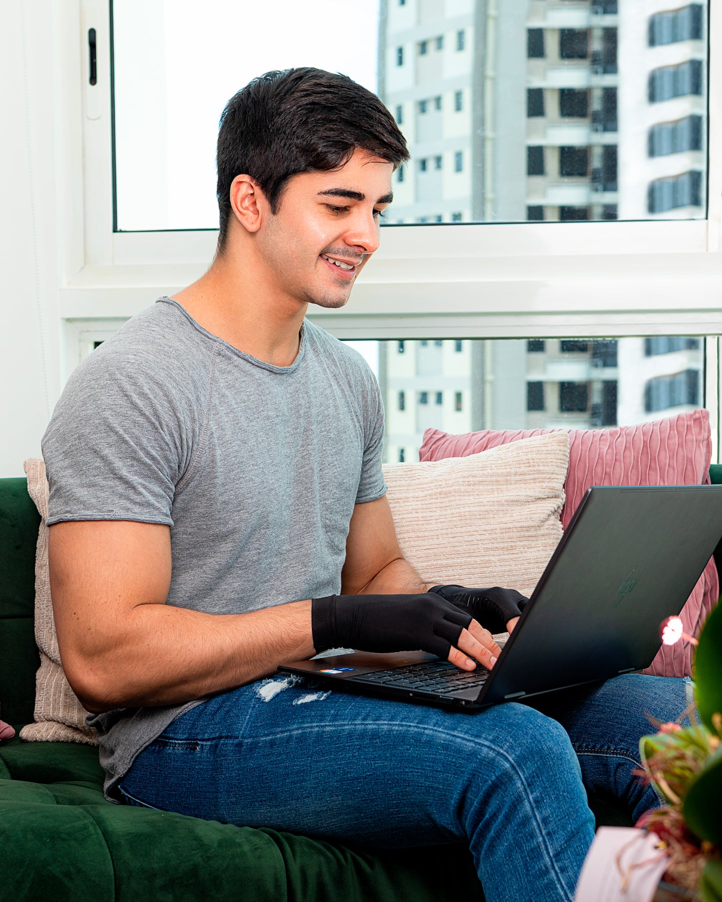 GUANTES DE COMPRESIÓN PARA ALIVIO DE LAS MANOS